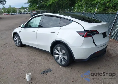 2021 Tesla Model Y Performance Dual Motor All-Wheel Drive/Standard Range Rear-Wheel Drive из США, поврежденный, VIN 5YJYGAED8MF173496